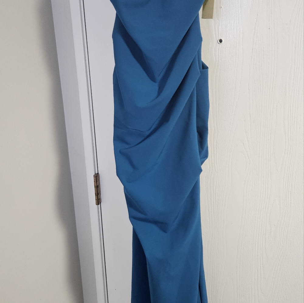 NWT Nicole Miller Women's "Felicity" Strapless Gown  - Size 6 - Picture 3 of 3